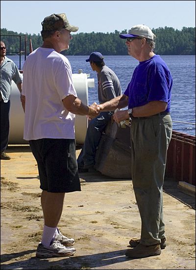 35handshake.jpg
